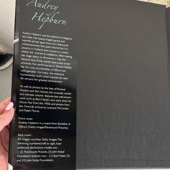 Audrey Hepburn Photo Book - Picture 4 of 6